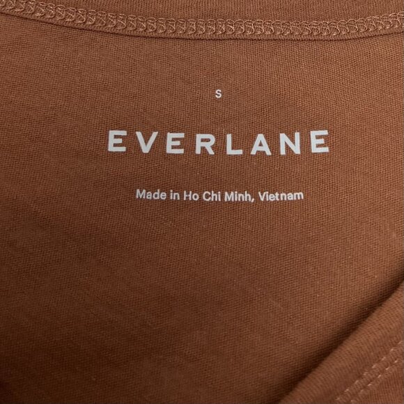 Everlane Cognac Tee - Picture 3 of 4